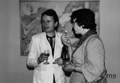 Z lewej matka artystki Barbara Mikołajewska